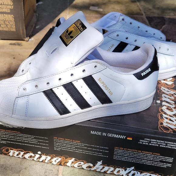 Adidas Superstar Men's size 8½ US 42 EU White Black Custom - Picture 7 of 16